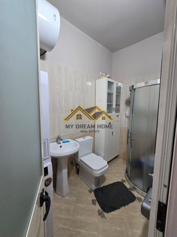 SHitet Apartament 2+1 Pran Galaktikut, Durrës!!