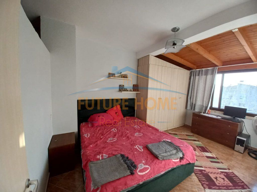 Shitet, Apartament 2+1, Rruga Dritan Hoxha, Tiranë.