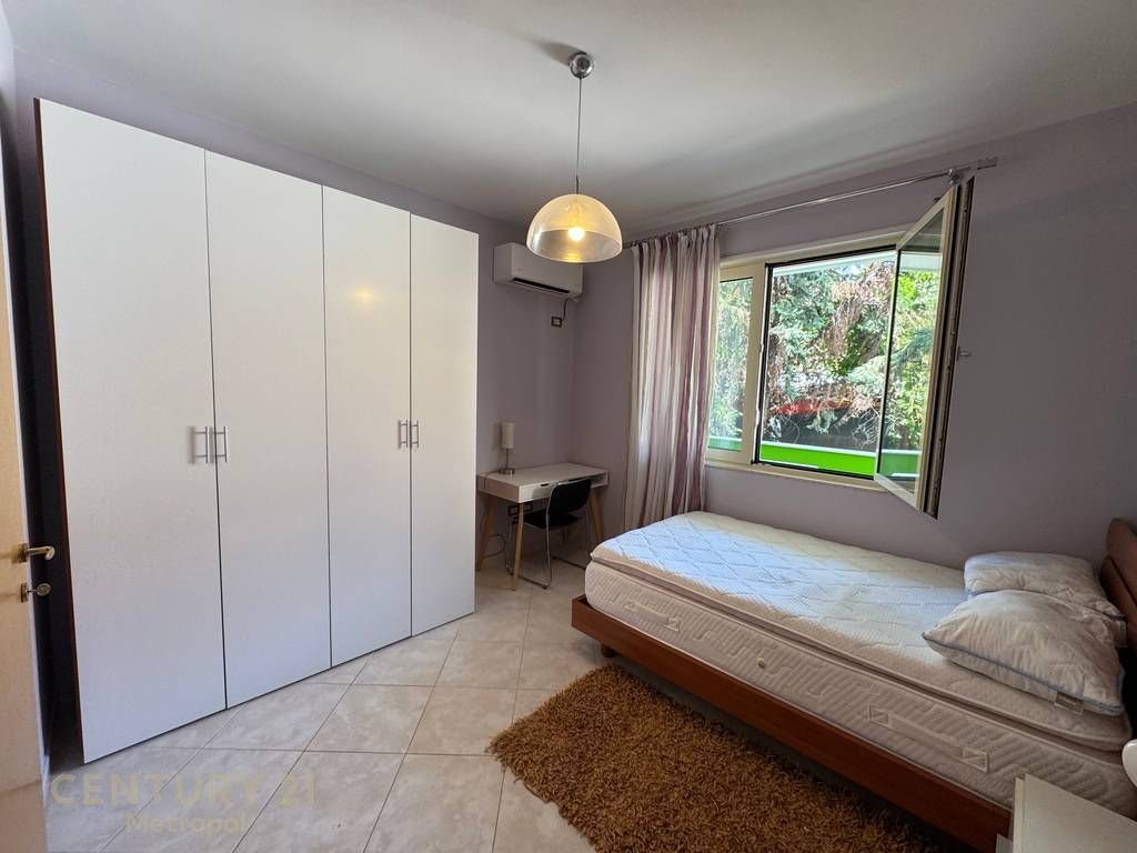 APARTAMENT 2+1+2 PER QIRA+ 1 POST PARKIMI, DREJTORIA E HIGJIENES!