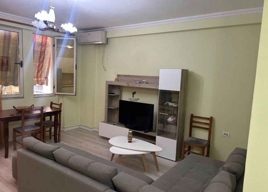APPARTAMENTO IN AFFITTO 2+1+2 21 DICEMBRE 60.000 LEKE FH-82412