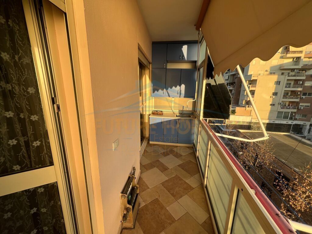 Qera, Apartament 2+1, Rruga Panorama, Tiranë