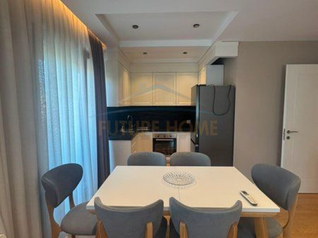 Qera, Apartament 3+1+2 , Rruga Sadik Petrela, Tirane