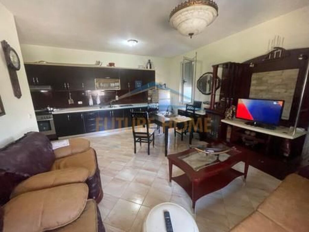 For sale, Apartment 2+1, American Hospital 3, Tirana.