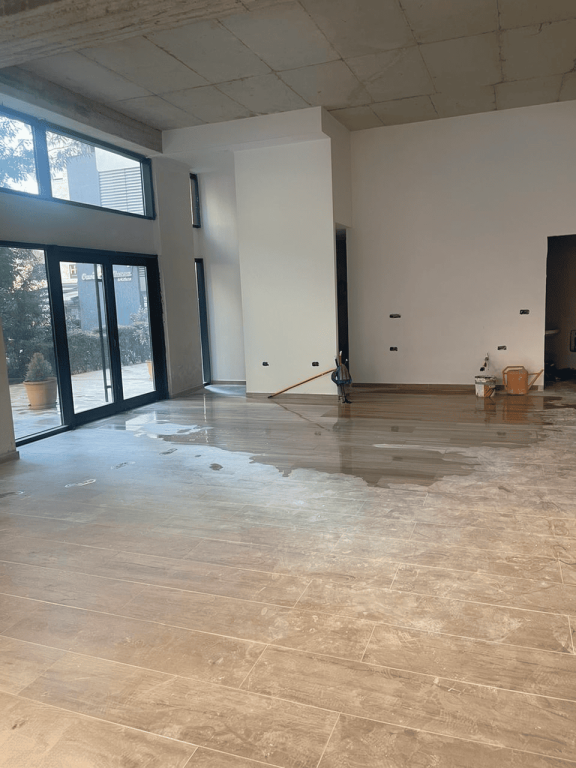 Affitto | Ambjent Biznesi | Materniteti i Ri | 1500 €/mese