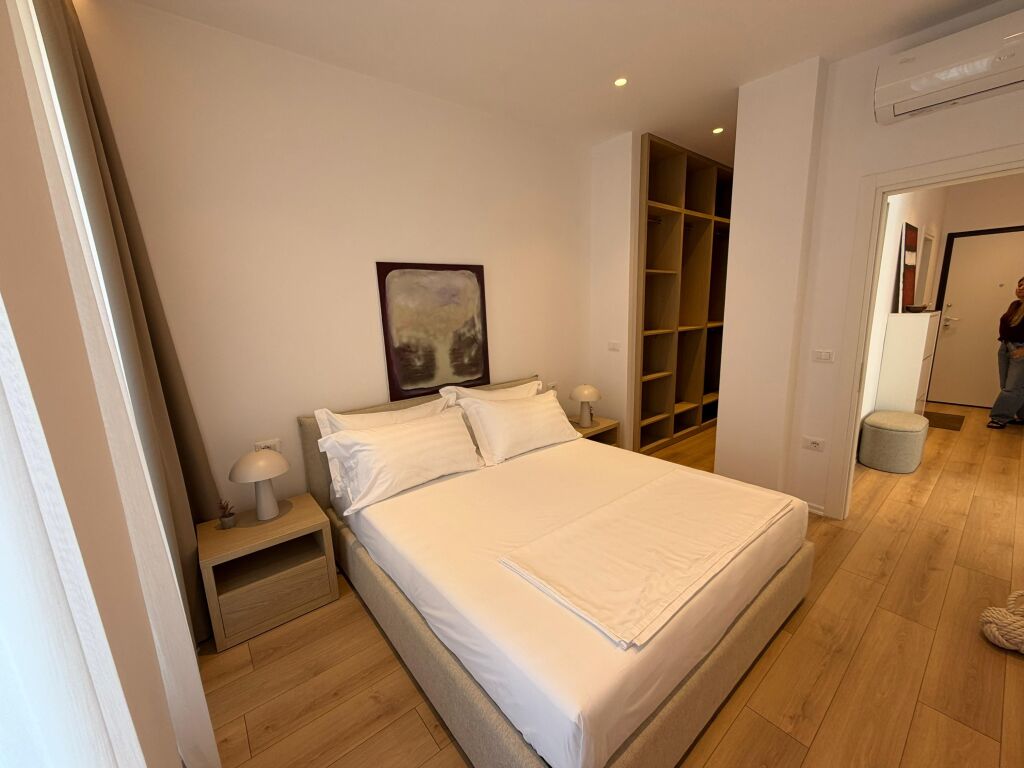 🏡 JEPET ME QIRA APARTAMENT 1+1 + POST PARKIMI – KOMUNA E PARISIT