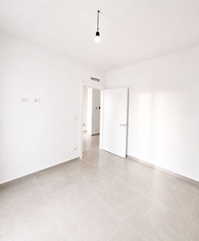 Apartament 1+1 për Shitje Golem