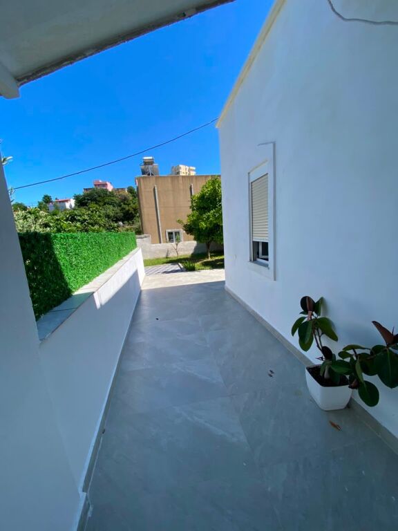 Private House near the Center, Durres!