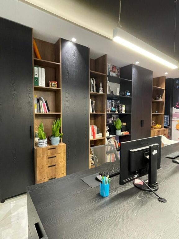 Business Premises for Sale at the Dry Lake