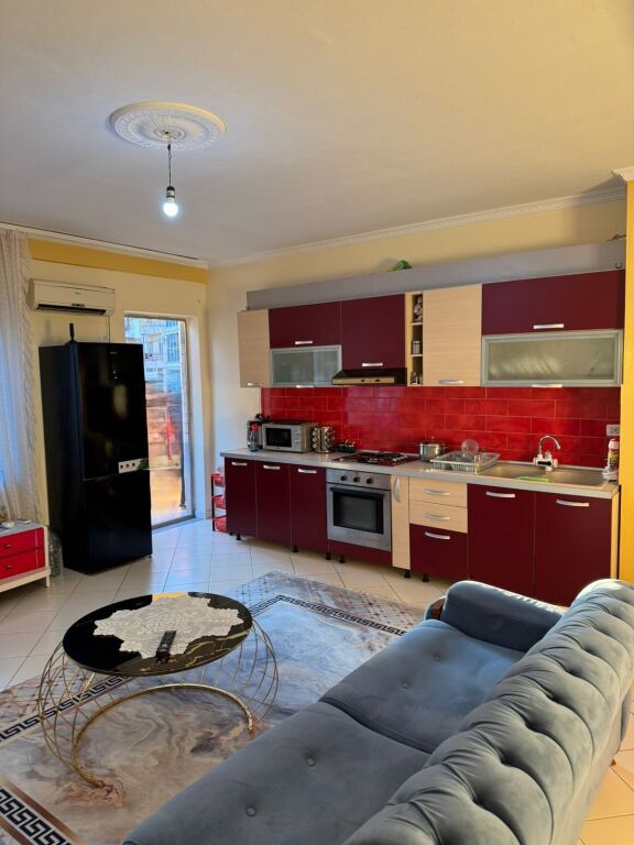 Apartament 2+1 me qira – Astir - Kati: 4 (me ashensor) !