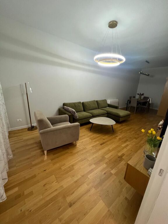 Affittasi Villa Privata su 3 Piani