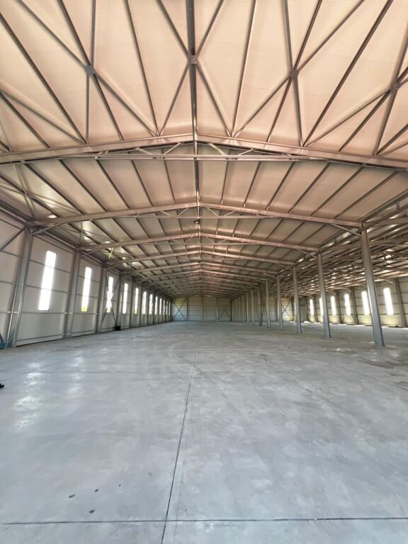 CAPANNONE IN AFFITTO VICINO AL NUOVO PORTO DI DURAZZO