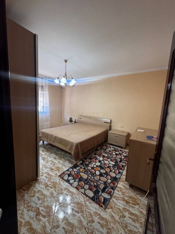 SHESIM APARTAMENT 2+1 +PARKIM+NJESI BIZNESI PRANE HOTEL MONDIAL 205,000 €