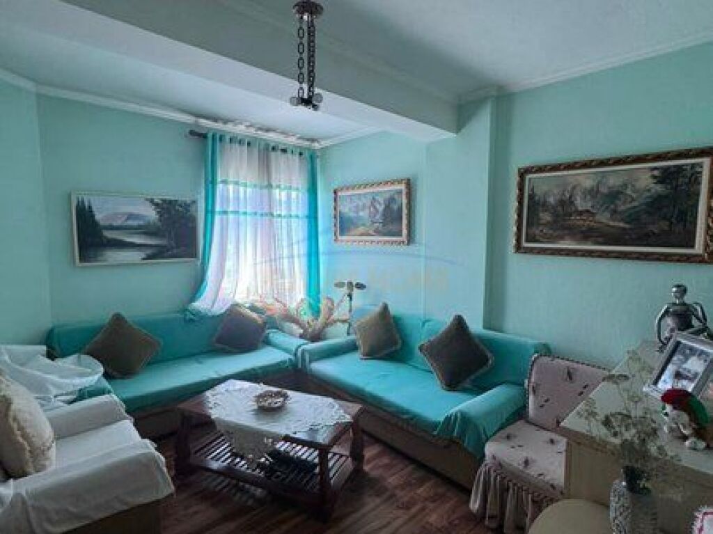 Shitet, Apartament 2+1, Ish-Nisharaku, Bulevardi Gjergj Fishta