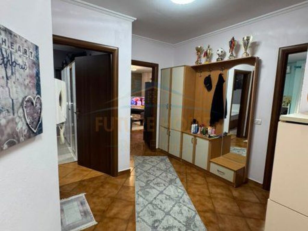 For sale, Apartment 3+1+2+2 Parking Spaces, Building with Arrow