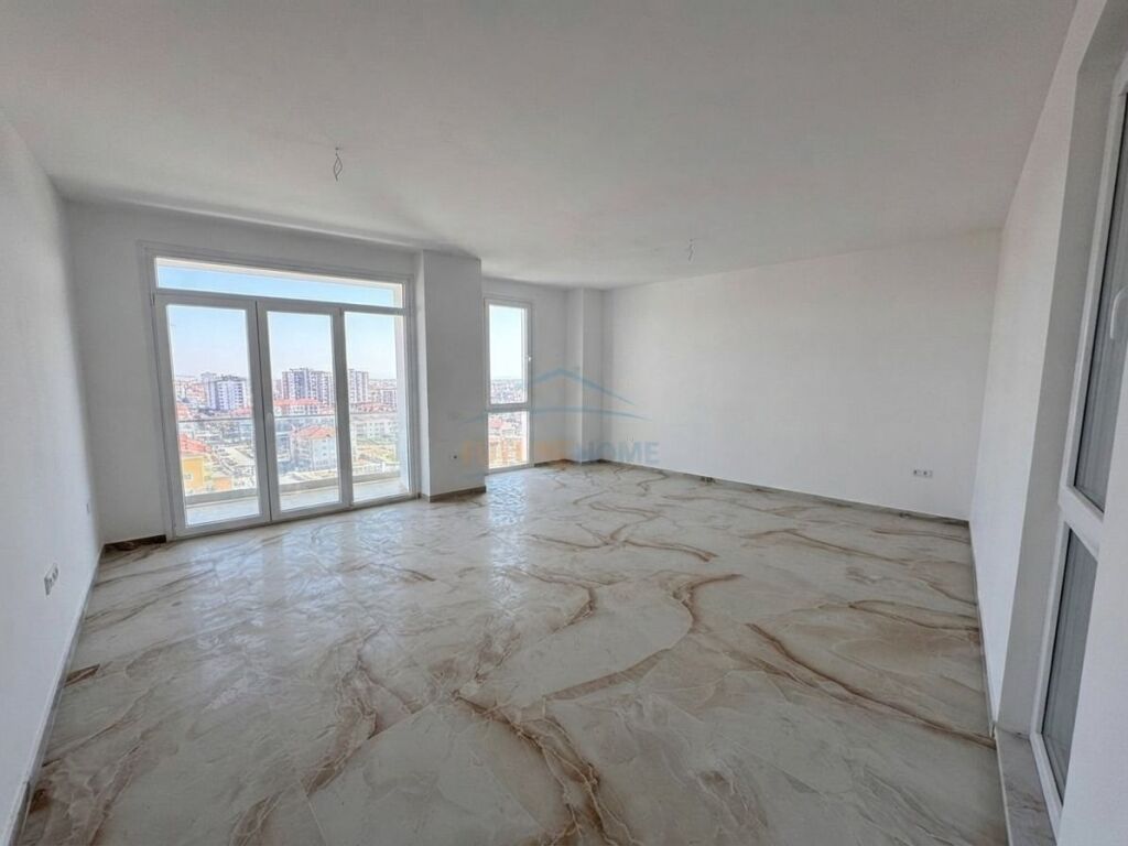 Qera, Apartament 1+1, Bulevardi i Ri, Tiranë.