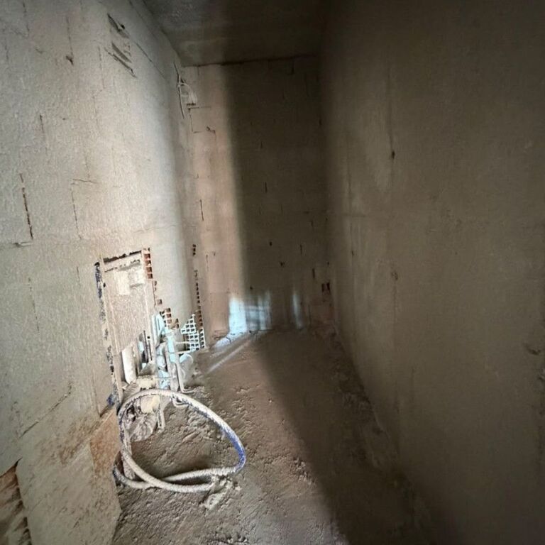 🚨‼️ OKAZION – VETËM 1,700 €/m²! ‼️🚨  🏡✨ SHITET APARTAMENT 2+1+2 – RIVERSIDE RESIDENCE, ISH PARKU I AUTOBUZAVE ✨🏡