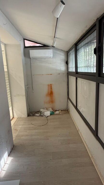 🏢 Locale commerciale in affitto 100 m² - Ex Blocco, Caffè "Roma"