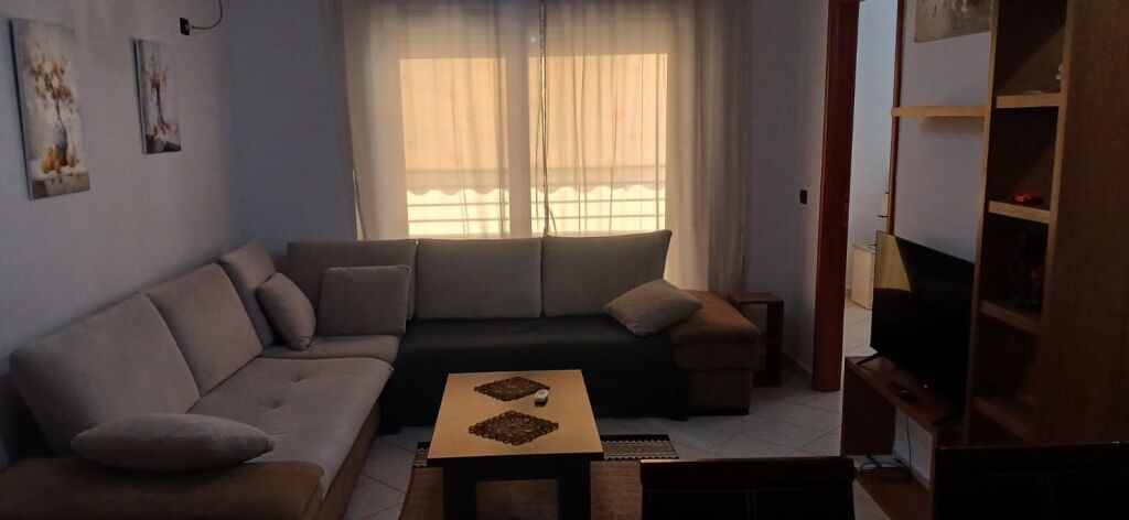 Botanical Garden, Apartment 1+1 for Rent