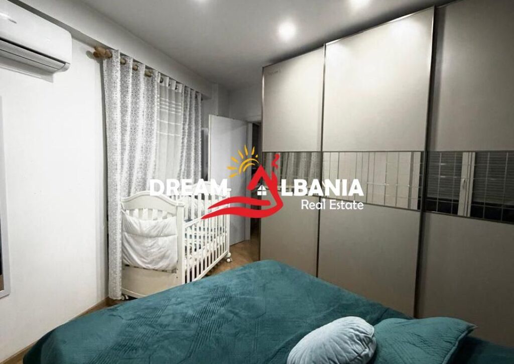 Jepet Apartament 1+1 Tek Kompleks Kontakti, 21 Dhjetori (ID 42111640 )