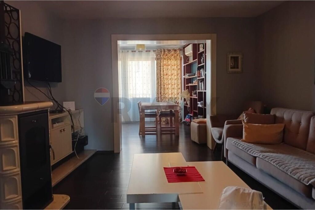 Apartament - Për Qira - Sheshi Skënderbej, Tiranë(ID: 530191074-165)