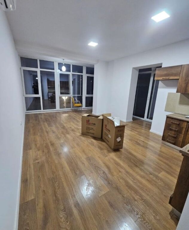 📌 LOCALE UFFICIO IN AFFITTO 3+1 – Kika 2