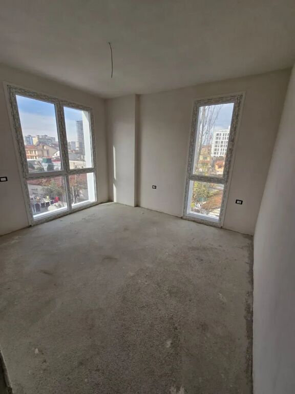 ✨🏡 SHITET APARTAMENT 3+1+2 – RRUGA JORDAN MISJA ✨