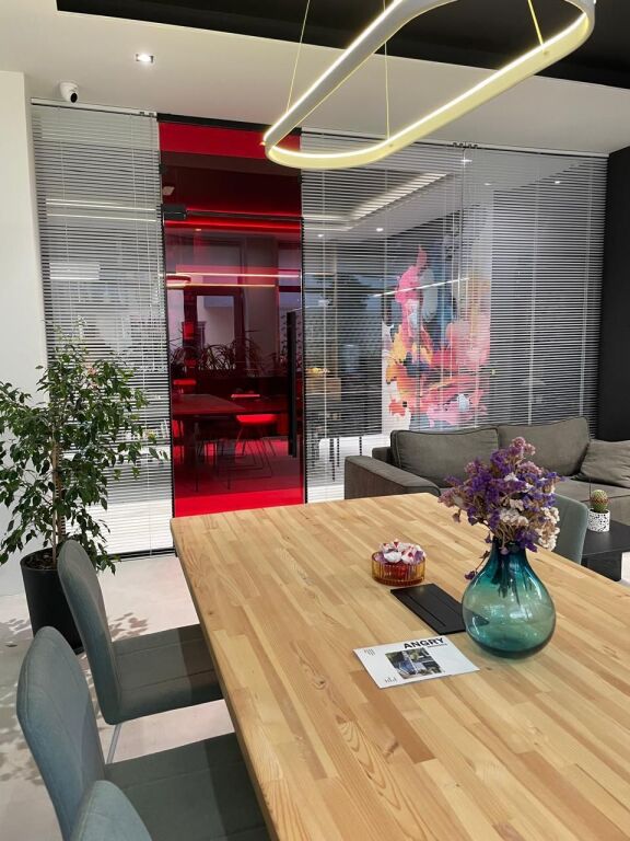 Business Premises for Sale at the Dry Lake