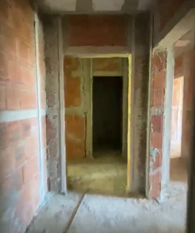 Shitet Apartament  2+1 Paskuqan Unaza e Madhe