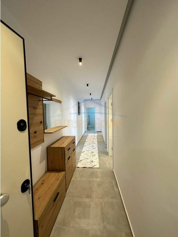 For sale, Apartment 2+1, Kamëz