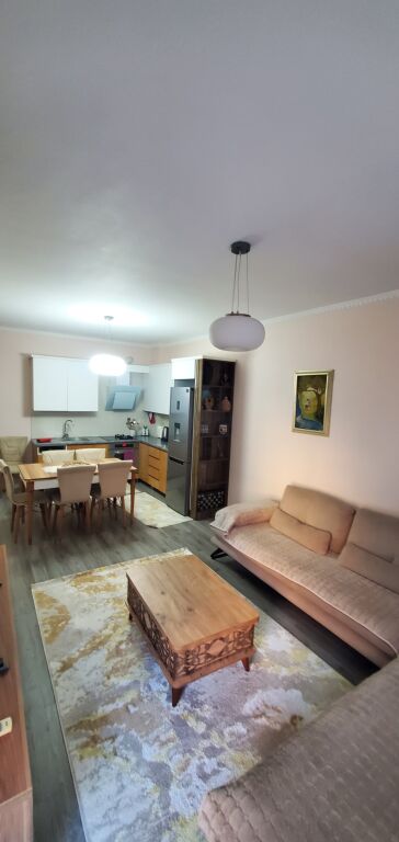 Apartament per qera 2+1