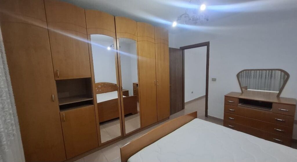 Rent | Apartament 1 + 1 | Lulishtja | 500 €/month