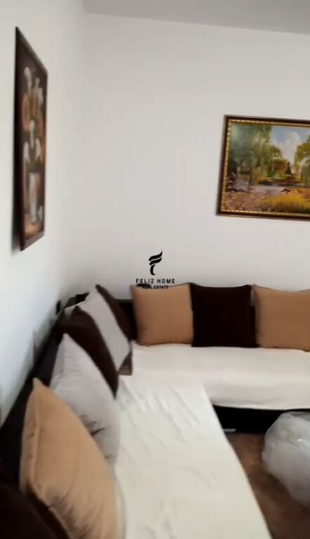 APARTAMENT ME QERA 1+1 MINE PEZA 50.000 LEKE FH-82600