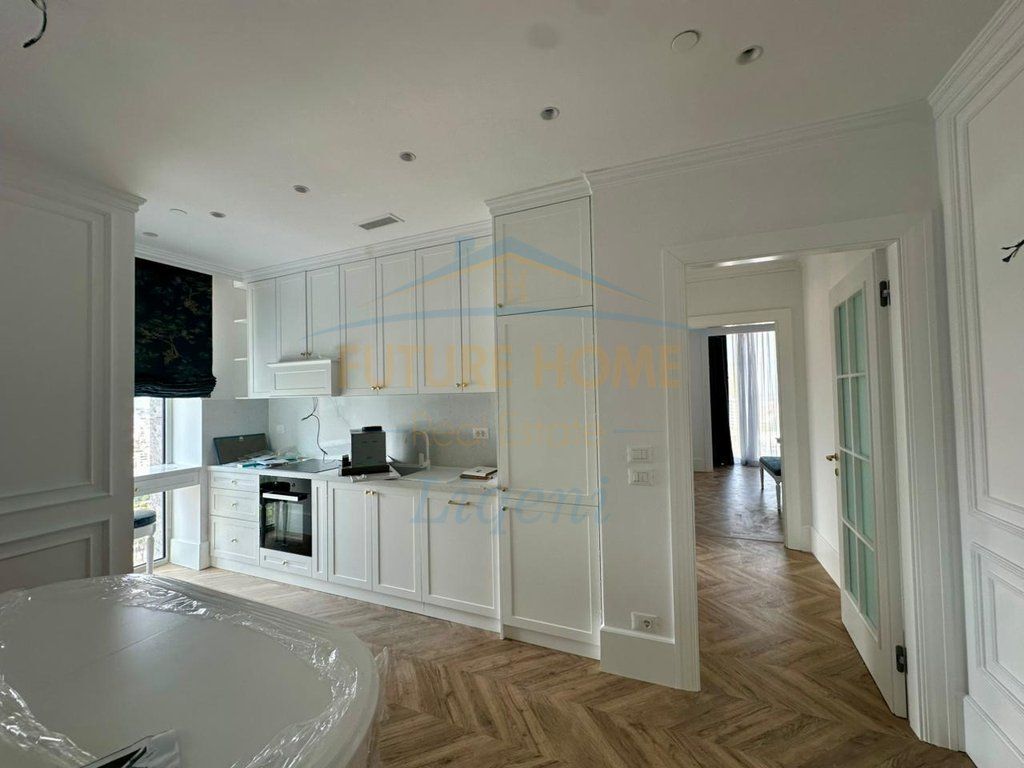 For sale, Apartment 2+1+2, Elbasan Street, DownTown One.