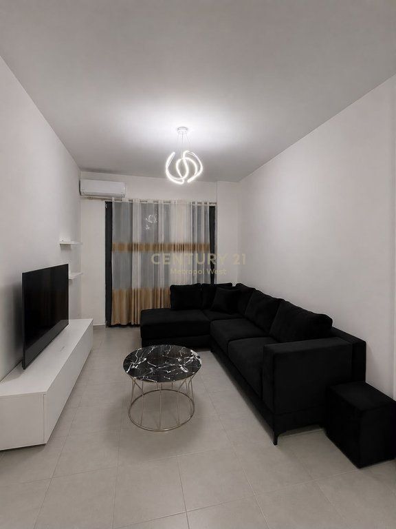 Per Qira - Apartament 1+1, Liqeni i Thatë 750 € /Muaj