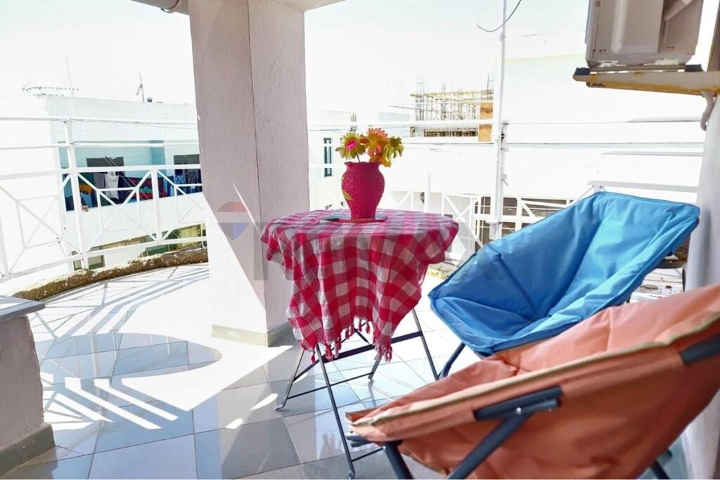 2+1 Apartment with Veranda for Sale – Golem, Durrës