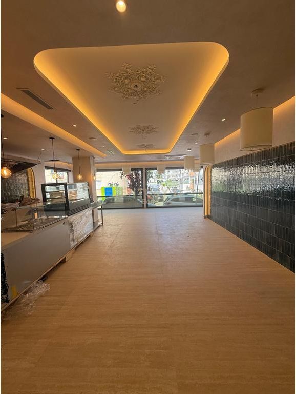 Locale Commerciale in Affitto – Opportunità Ideale vicino a " Grand Blue Fafa " - 25.000 € / Anno !
