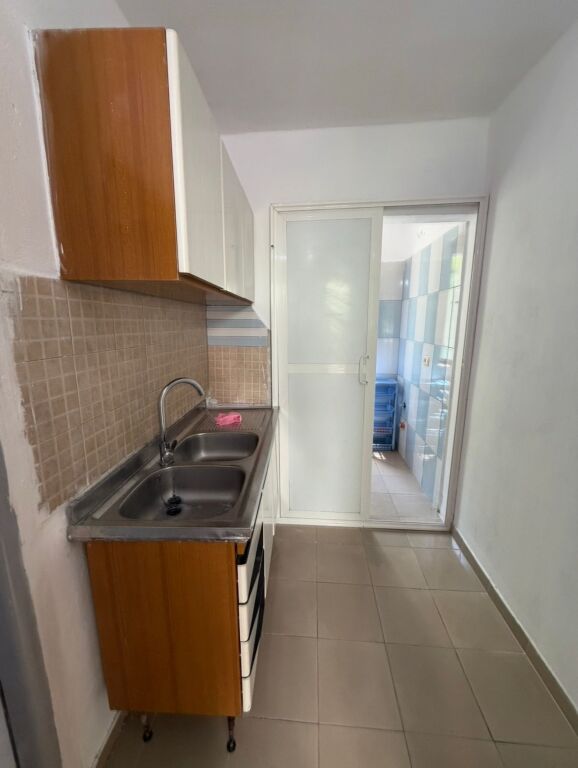 Qera | Garsoniere | Mine Peza | 300 €/muaj