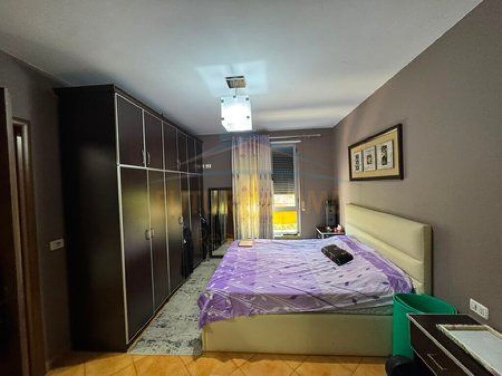 For sale, Apartment 3+1+2+2 Parking Spaces, Building with Arrow