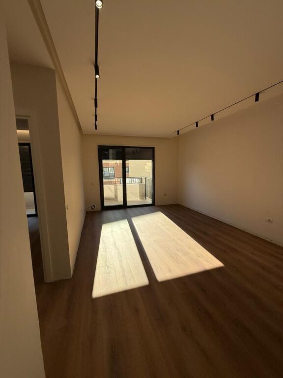 📍 Appartamento 2+1+2 + Posto Auto – Lago Secco (al rotondo)