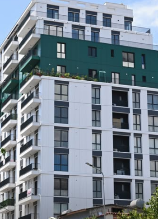 🏢 Ufficio in Affitto – Comune di Parigi, Tirana