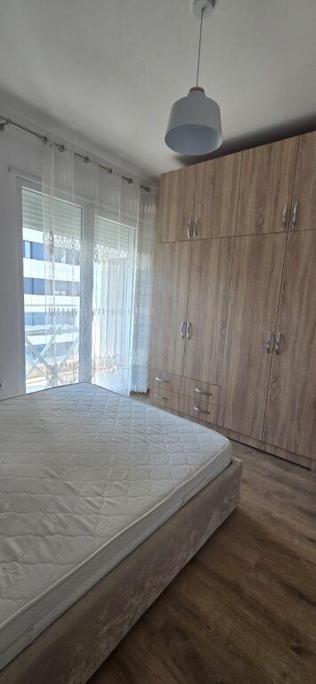 Apartament 1+1 për qira Don Bosko !