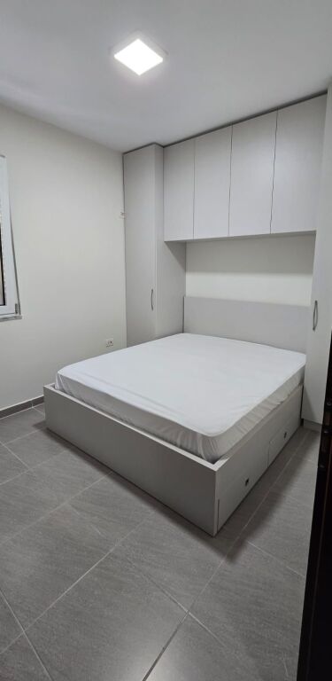 1+1,4th floor without elevator,vasil shanto,550 thousand lek