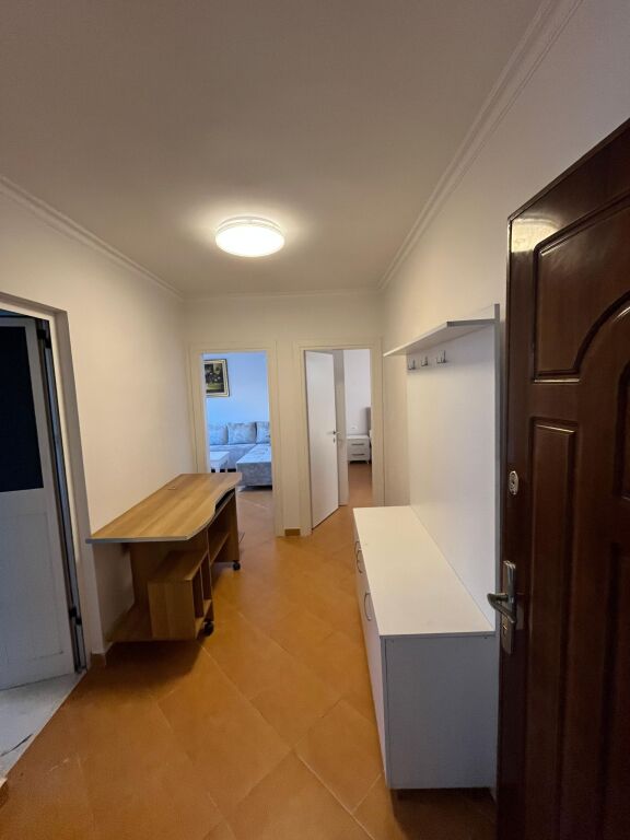 Qera | Apartament 1 + 1 | Rruga e Dibrës | 500 €/muaj