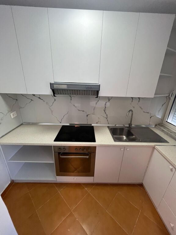Qera | Apartament 1 + 1 | Rruga e Dibrës | 500 €/muaj