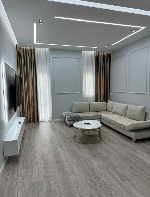 Appartamento in Affitto Vlora “Piazza Indipendenza” ,Hotel Partner