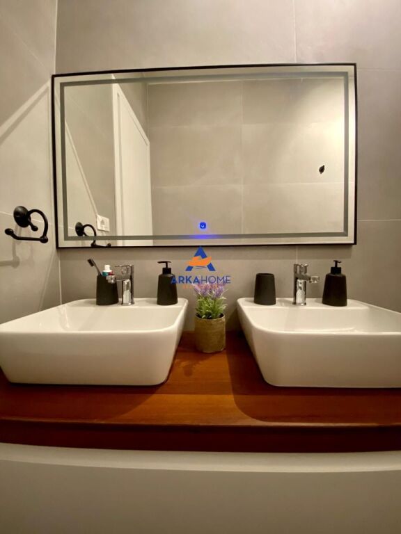 SHITET APARTAMENT 2+1+OBORR "GREEN COAST RESORT" 72000000 LEKE