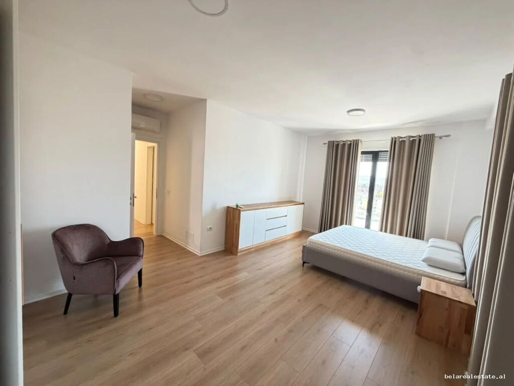 Appartamento in Affitto 3+1+2 a Porcelan vicino a UET (ID B230123) Tirana.