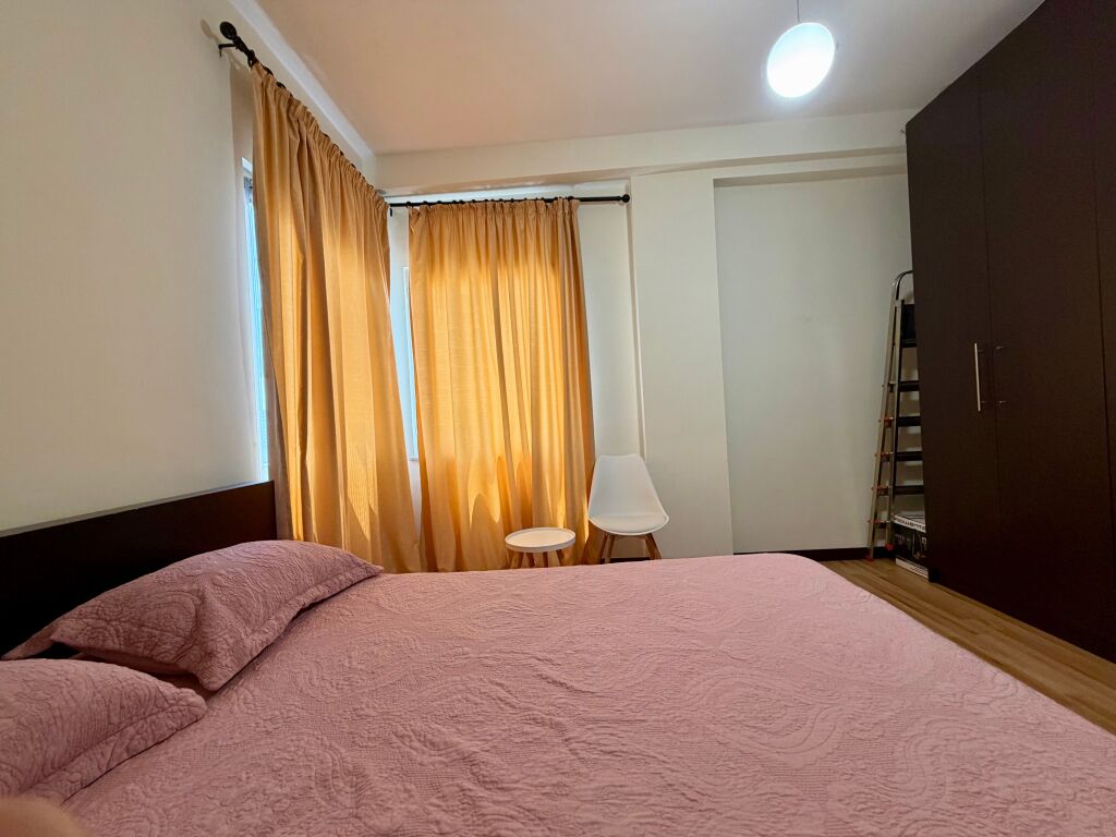 Affittasi Duplex 4+1+Parcheggio presso la Residenza "Kodra e Diellit"
