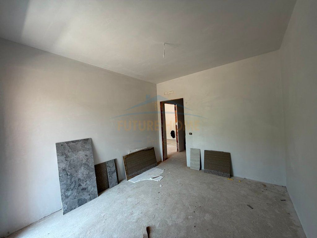 In vendita , Appartamento 1+1 , Lago Secco , Tirana