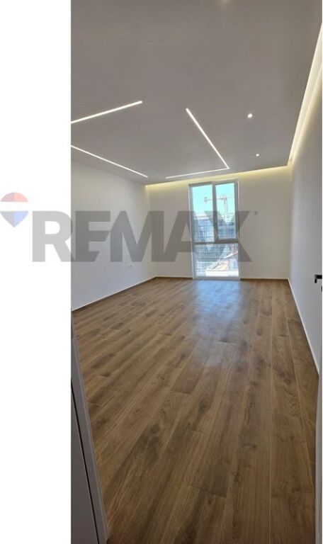 Apartment 2+1 for sale in Paskuqan!